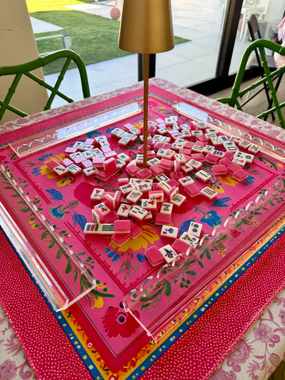 Crystal-Clear Acrylic Mahjong Racks with Wave Pushers