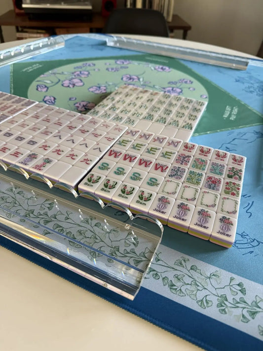 Crystal-Clear Acrylic Mahjong Racks with Wave Pushers